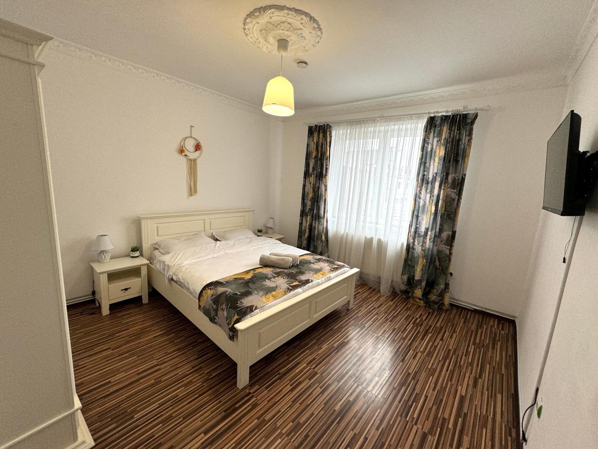 Flh - Mira Apartments Sibiu Exterior photo